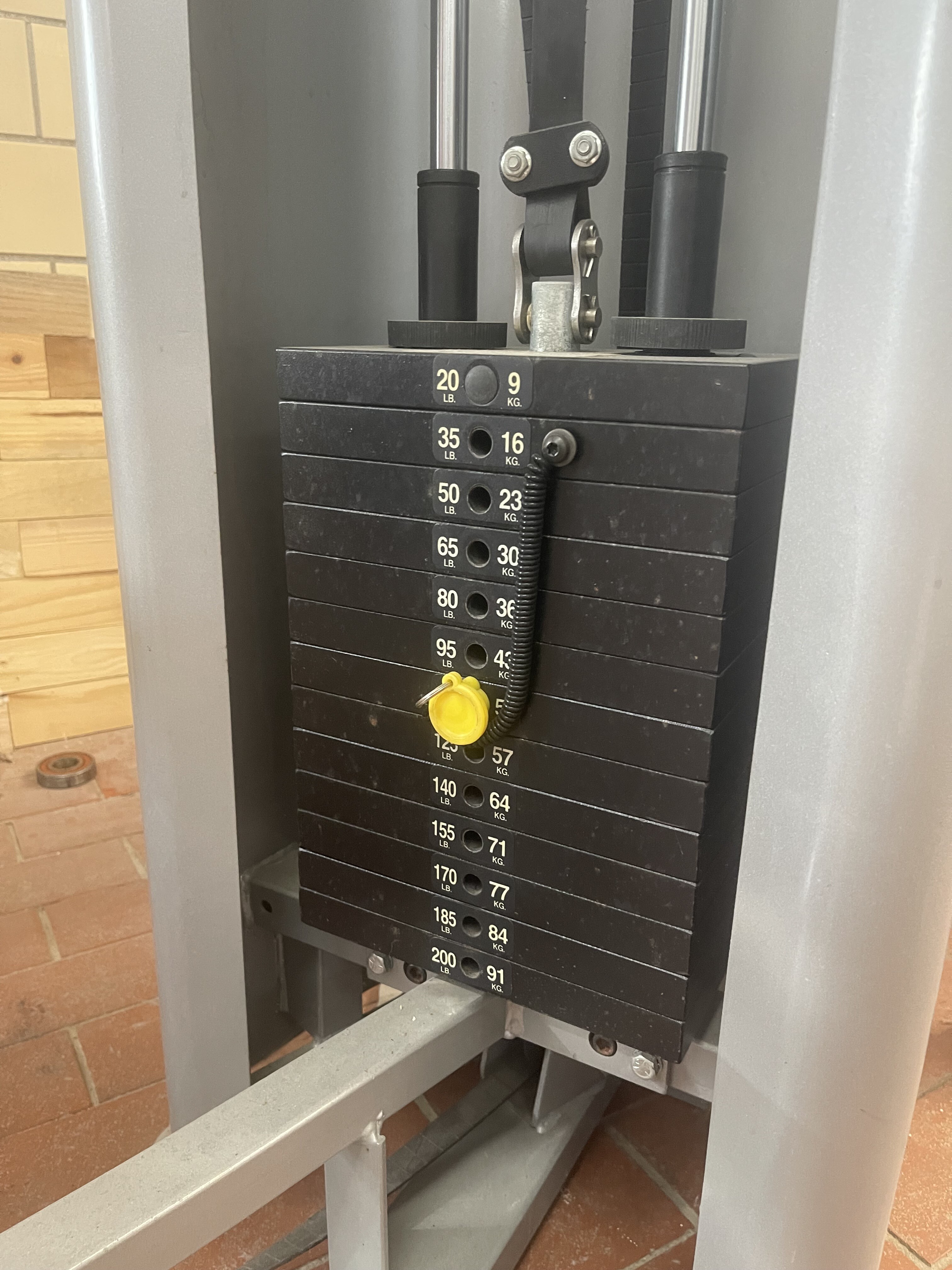 Nautilus Selectorized Vertical Chest Press (1069) - Image 2